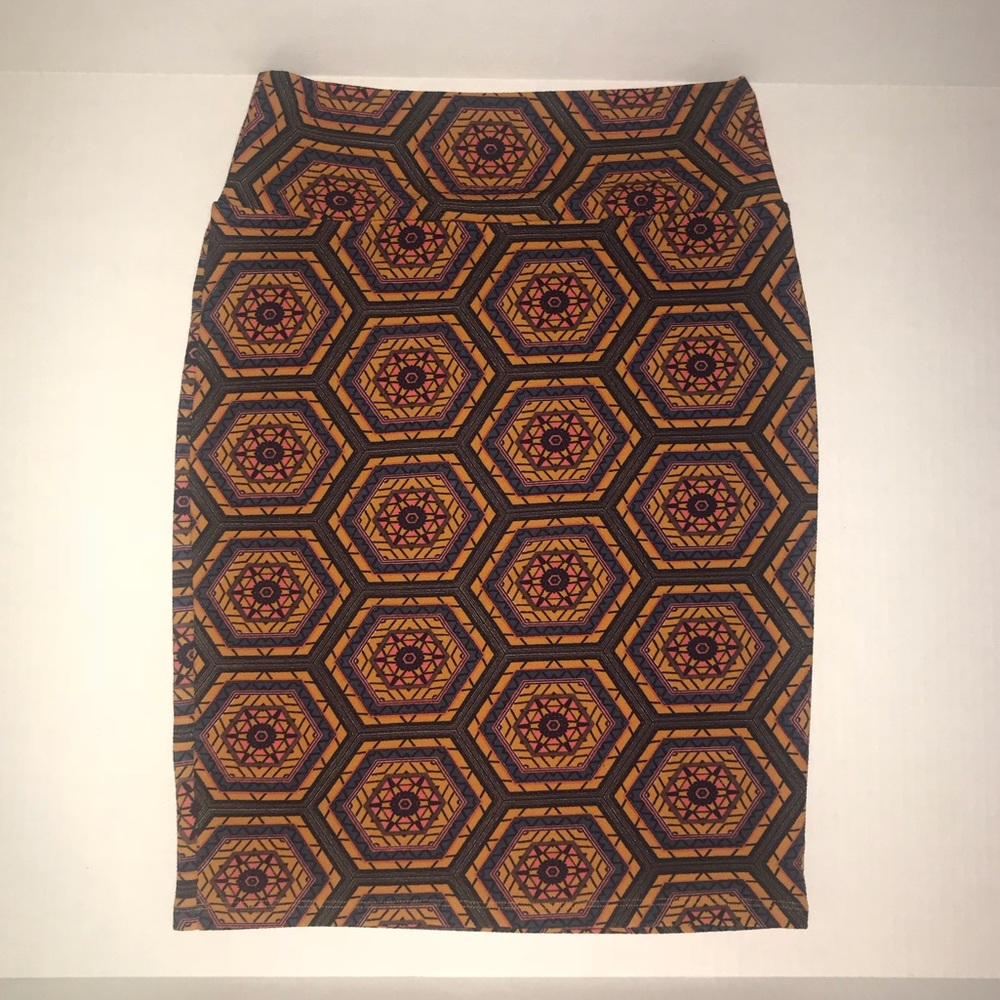 LuLaRoe Cassie skirt